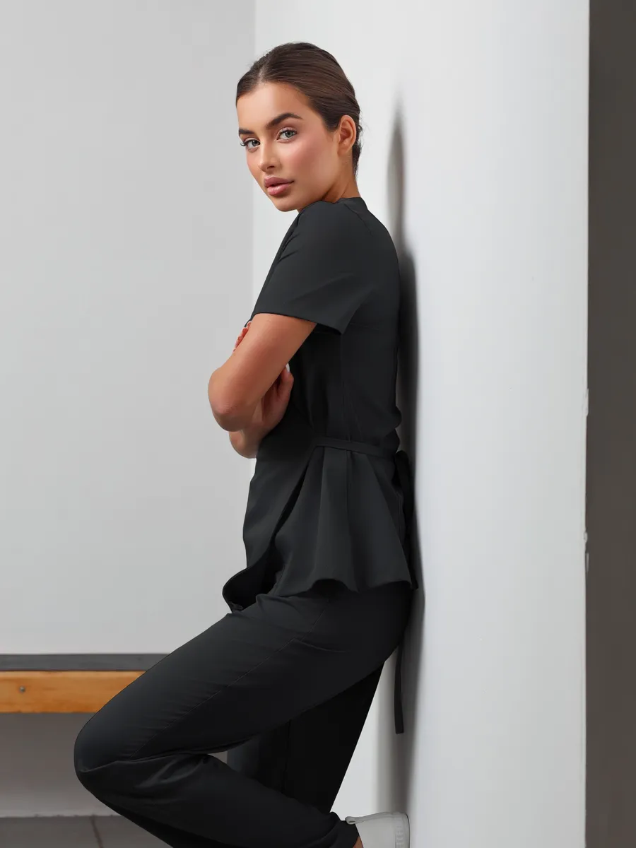 Медицинский костюм стрейч на запах с брюками